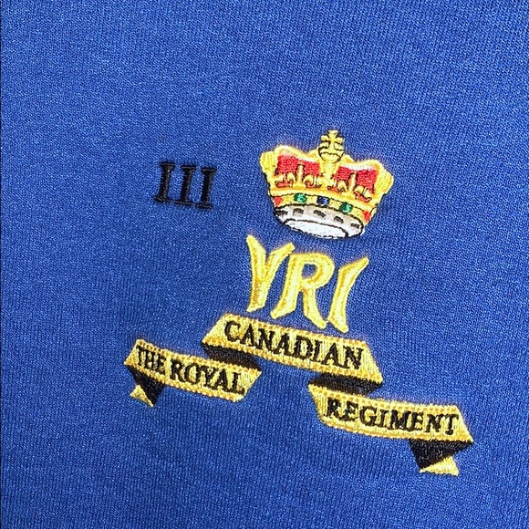 Gildan royal canadian regiment crew neck - Picture 2 of 3